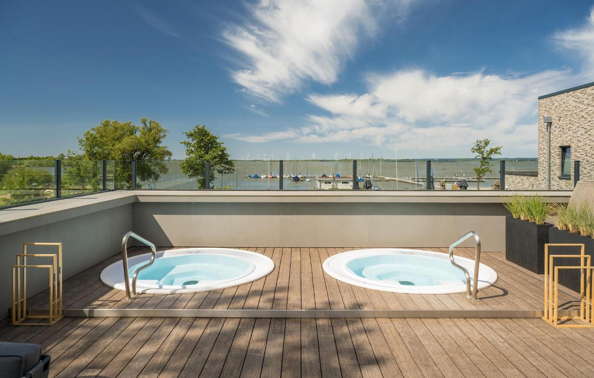 Amazing Apartment In Lembruch-Duemmer See Buitenkant foto